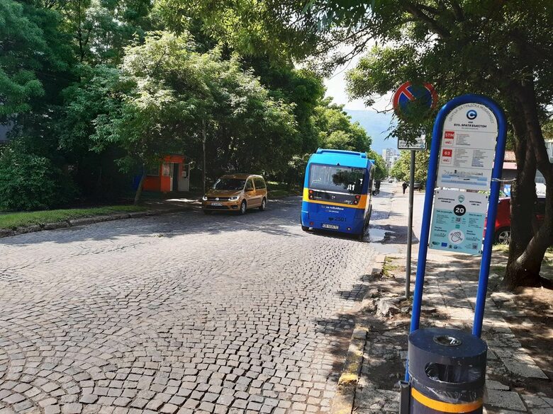  Спирката на бул. 