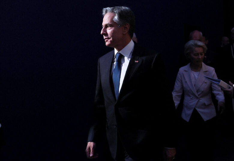  Държавният секретар на Съединени американски щати разгласи отпущането на 1.3 милиарда $ за възобновяване на вредите от войната и за модернизацията на Украйна 