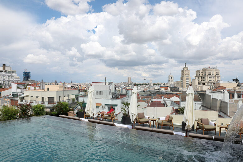  Мадрид се включва в конкуренцията за богати туристи, залагайки на петзвездни хотели 