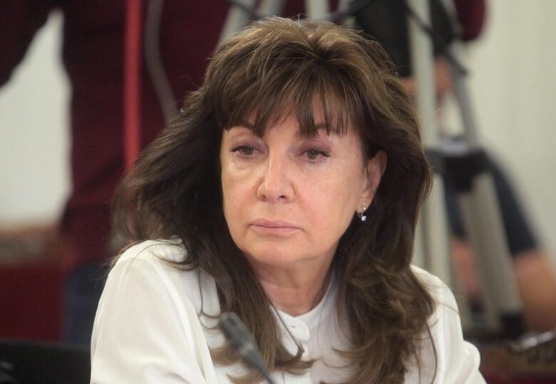 Вероника Имова посочи, че ВСС е административен орган, и призова колегите си да се въздържат от коментари, които надхвърлят компетентността им.