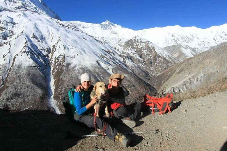  Виктор и брачната половинка му Калинка към този момент са били на базови лагери на 5200 м в Непал, само че се целят в още по-големи достижения 