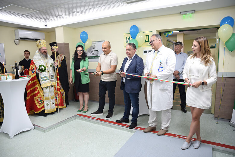  Високотехнологичен център за лъчелечение и радиохирургия откриха в УМБАЛ 