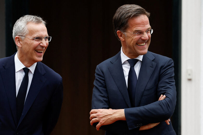  Рюте и генералния секретар на НАТО Йенс Столтенберг 