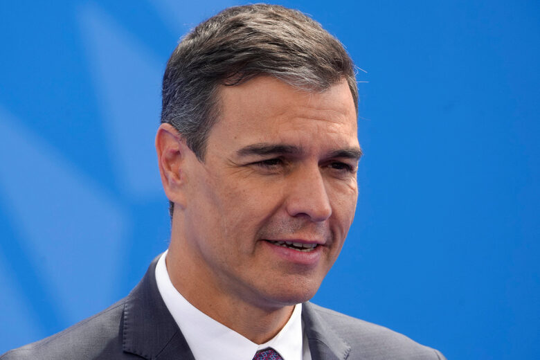  Майсторът на оцеляването в испанската политика още веднъж е в неприятна позиция преди изборите 