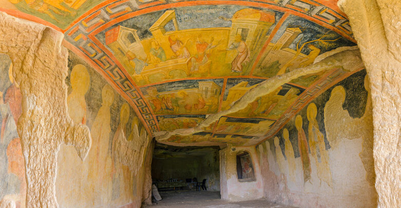  Ивановски скални църкви 