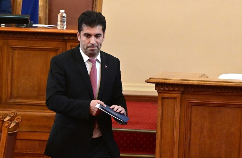 Кирил Петков
