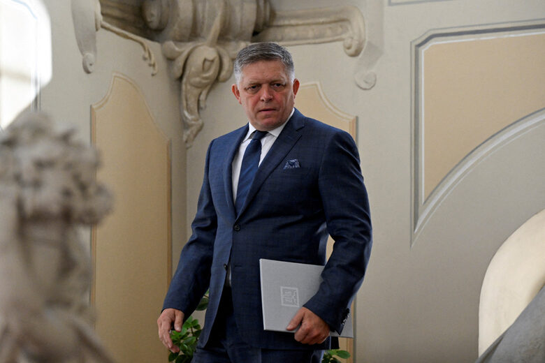 Роберт Фицо се закле като нов премиер на Словакия в сряда и още на следващия ден се завръща на Европейския съвет след три мандата между 2012 и 2018 г.