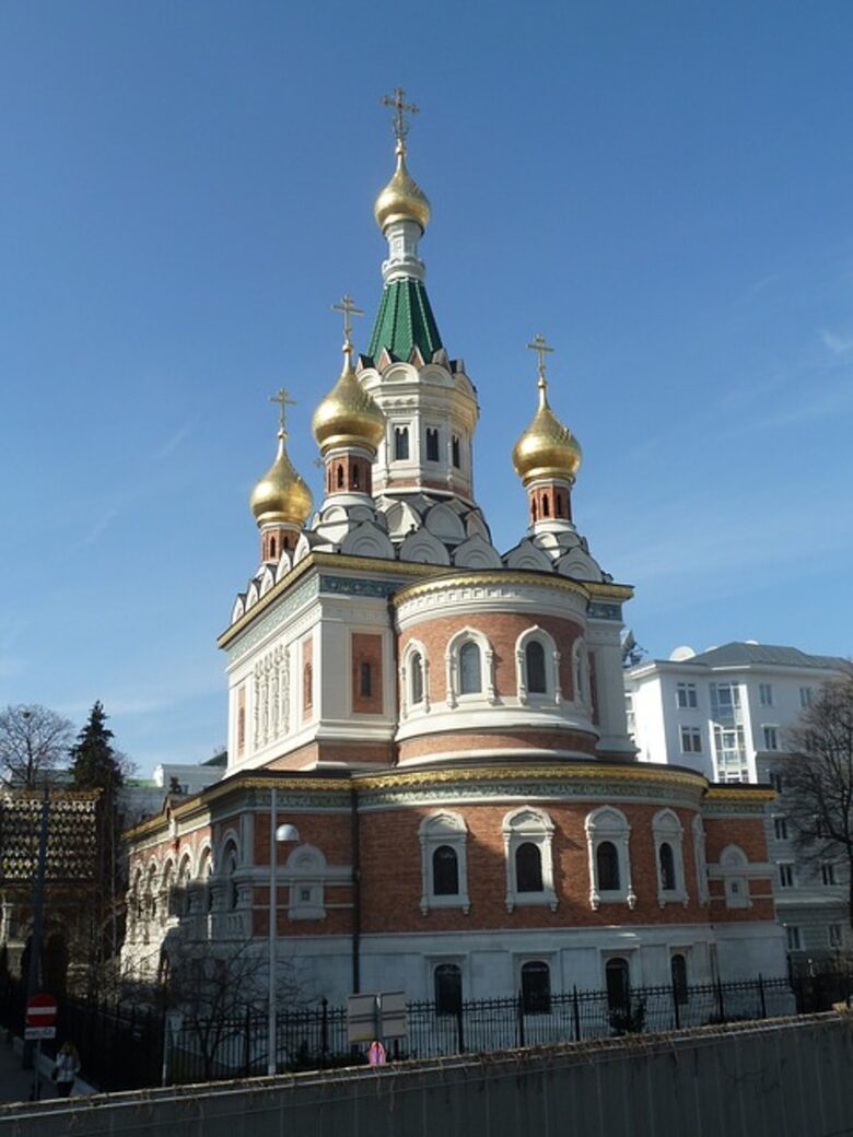Храмът "Св. Николай Чудотворец" във Виена.
