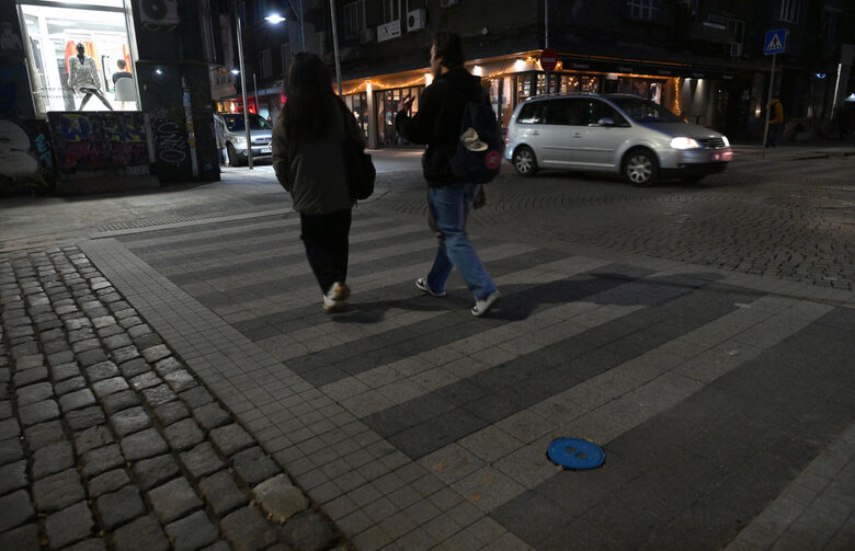 Кръстовището на ул. "Ген. Гурко" и ул. "Цар Шишман" с новата пешеходна пътека