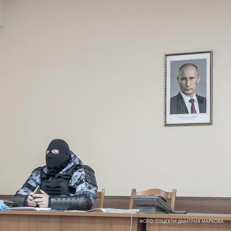 Почина авторът на прочута снимка за Навални