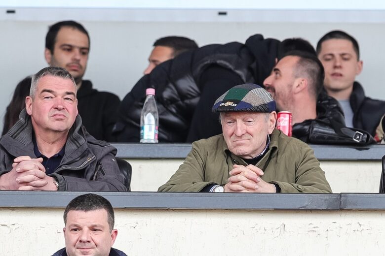 Футболисти vs. мениджъри: кой кой е сред кандидатите за президент на БФС