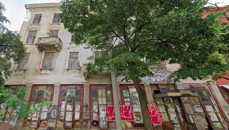 Хотел "Париж" на бул."Мария Луиза" в София ще бъде реставриран