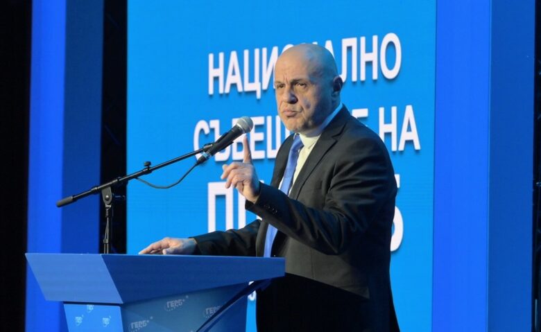 ГЕРБ дава последен шанс да има работещо правителство, заяви Томислав Дончев