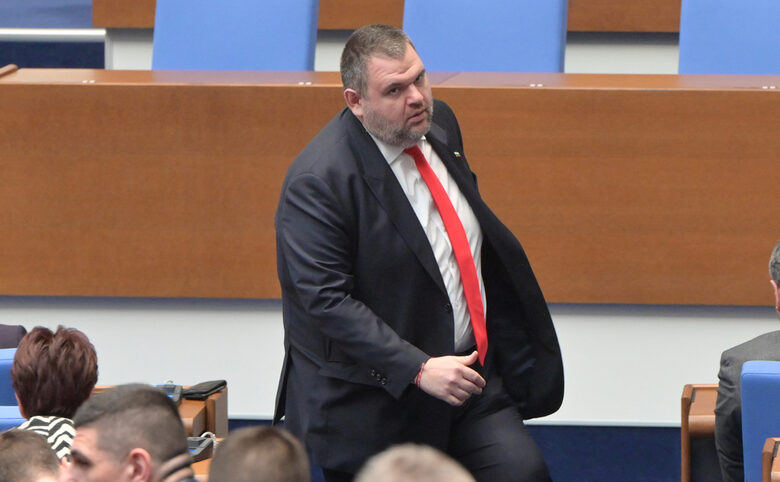 Пеевски похвали Борисов за решението за кабинет и обяви, че ДПС го подкрепя