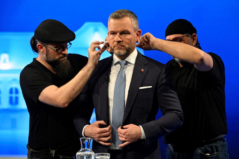 Ако победи Петер Пелегрини - управляващата партия на Фицо ще има и трите политически институции - парламент, правителство и президентство, за себе си