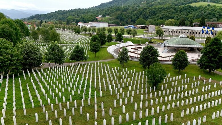 Как Сърбия включи България в кампанията си срещу резолюция за геноцида в Сребреница Как Сърбия включи България в кампанията си срещу резолюция за геноцида в Сребреница