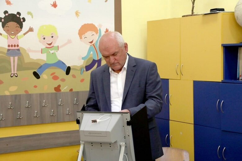 Димитър Главчев: Надявам се на парламент и правителство с пълни мандати