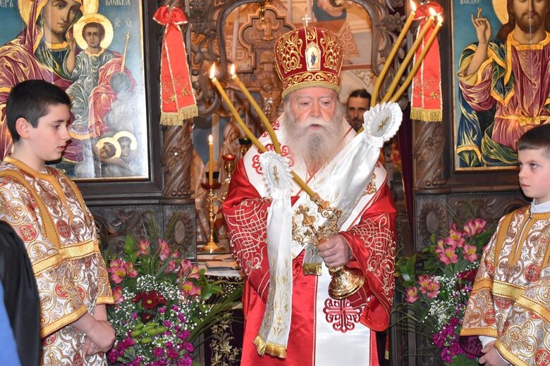 Митрополит Гавриил Ловчански. Снимката е от страницата на Ловчанската епархия във "Фейсбук" Митрополит Гавриил Ловчански. Снимката е от страницата на Ловчанската епархия във "Фейсбук"