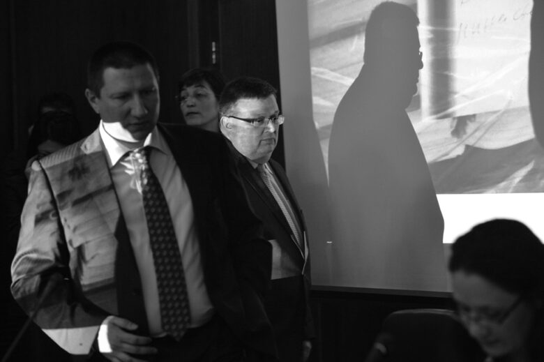 От над десетилетие Сарафов е зам. главен прокурор – първо на Сотир Цацаров, след това на Иван Гешев. От над десетилетие Сарафов е зам. главен прокурор – първо на Сотир Цацаров, след това на Иван Гешев.