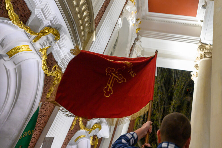 Ръководството на МВР не отчете вина и за ексцесиите пред Народния театър