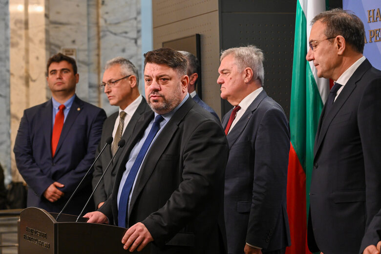 Започват разговорите на "Възраждане" в търсене на управленска формула