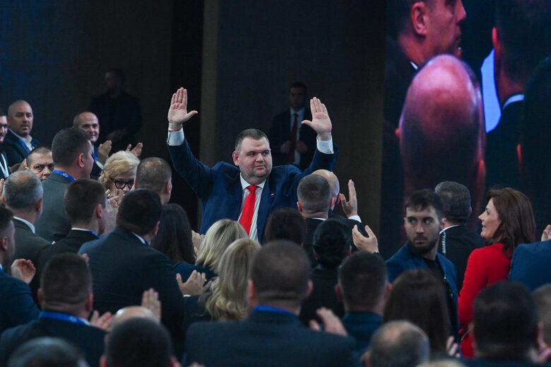 Делян Пеевски пред делегатите
