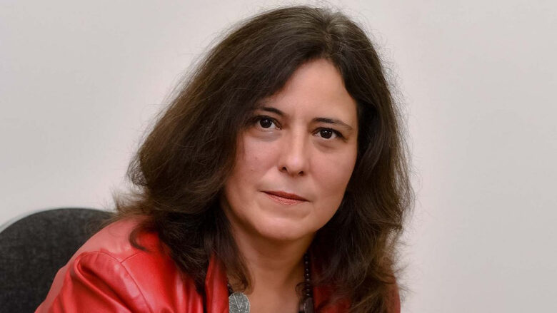 Марияна Кацарова е журналист, правозащитник и международен експерт по правата на човека. Марияна Кацарова е журналист, правозащитник и международен експерт по правата на човека.