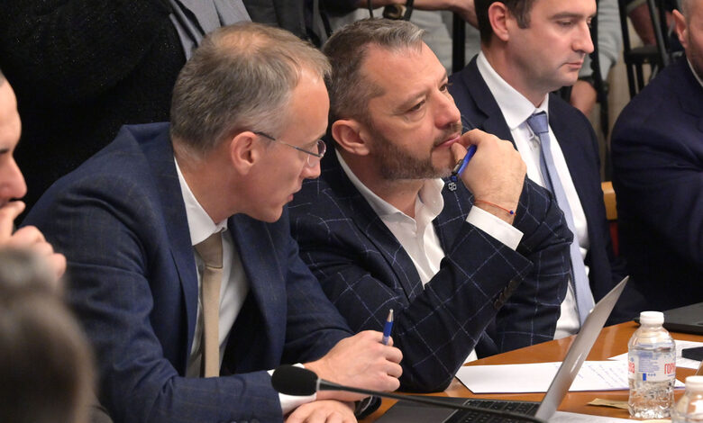 Бюджетната комисия пусна на първо четене кръпката в бюджета Бюджетната комисия пусна на първо четене кръпката в бюджета