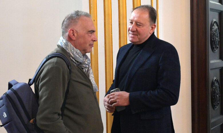Кандидатите за председател на БСП продължават да намаляват, Антон Кутев също се отказа Кандидатите за председател на БСП продължават да намаляват, Антон Кутев също се отказа