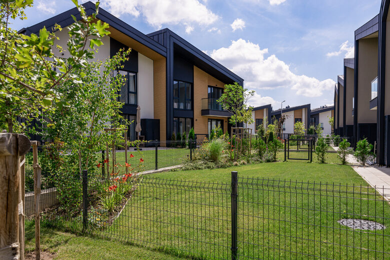 River Park започна предварителната продажба на нови 88 къщи от следващия етап на строителството River Park започна предварителната продажба на нови 88 къщи от следващия етап на строителството