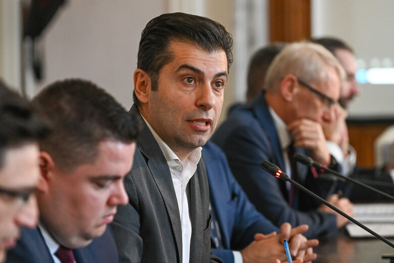 Кирил Петков: Да си европеец не е само еврото в портфейла, но и да имаш правова държава