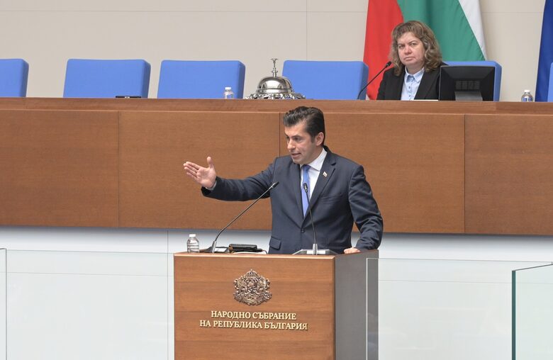 Кирил Петков: Днес се поздравяваме, но се готвят да дадат поръчка за 3 млрд. лв на фирма на Таки