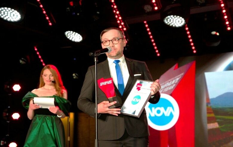 Отличието прие Методи Владимиров, изпълнителен продуцент в Nova. Отличието прие Методи Владимиров, изпълнителен продуцент в Nova.