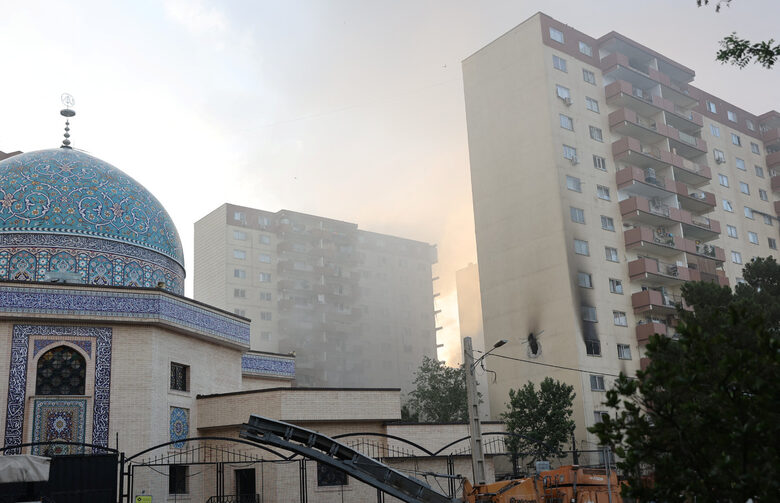 Началникът на армията и Революционната гвардия може да са убити при ударите на Израел