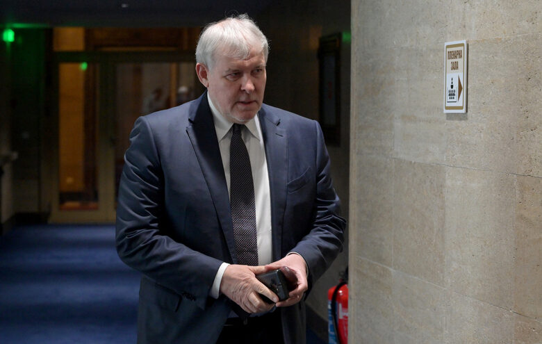 Румен Христов: Заподозрените да бъдат канени "за справка" и там да им предявяват обвинения