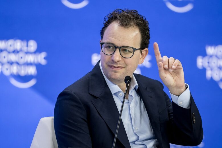 Дарио Амодей, напуснал OpenAI, поради опасения за безопасност