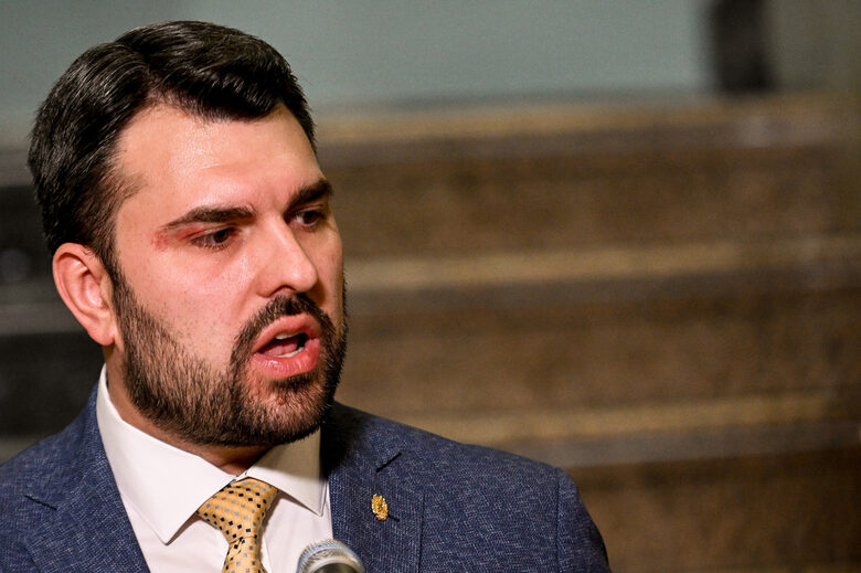 Външно министерство поиска от посланиците да не се месят във вътрешнополитическите процеси