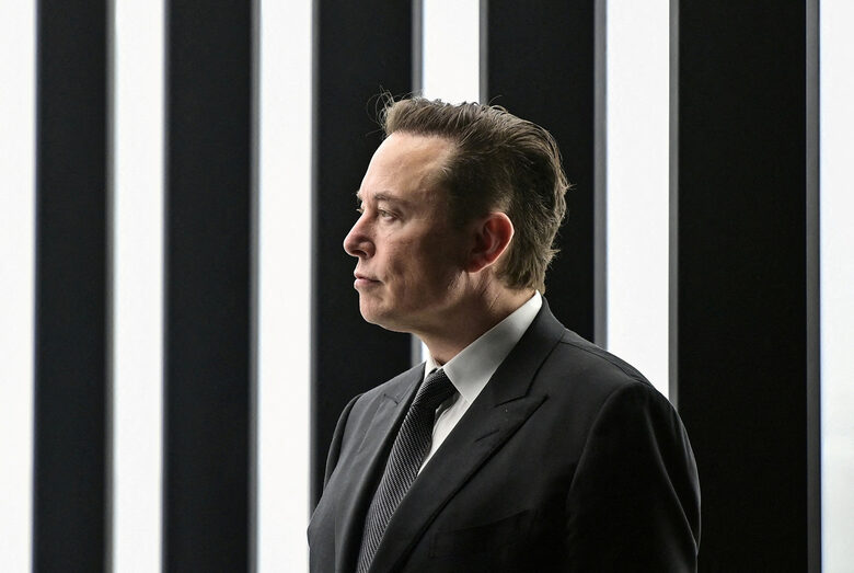 Главният изпълнителен директор на Tesla и SpaceX е похарчил близо 300 милиона долара през 2024 г., за да помогне на Тръмп и други републиканци да бъдат избрани, упражнявайки огромно влияние през първите няколко седмици от мандата на Тръмп като ръководител на новосъздадения отдел за ефективност (DOGE).