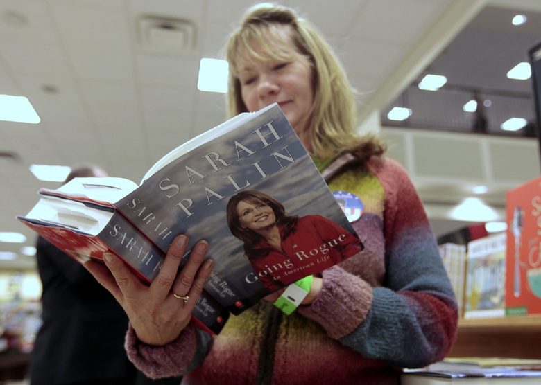 Интересът към книгата в книжарниците беше очевидно висок Интересът към книгата в книжарниците беше очевидно висок
