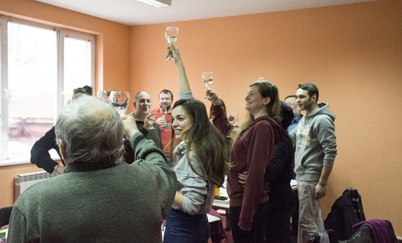 Младежки театър