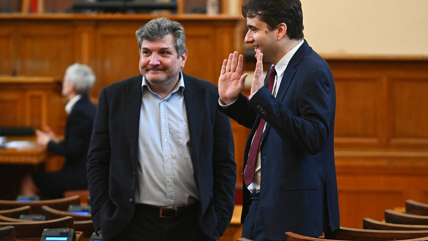  Георги Ганев: Между Денков и Габриел има съгласие, доверието ще се построи 