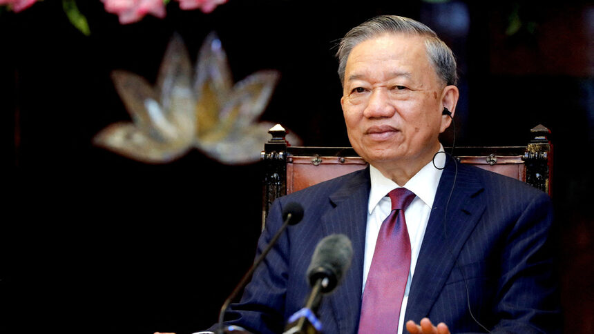 Vietnam's new leader's first visit to China