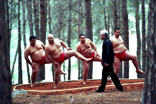 Според размера
