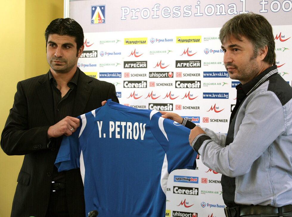 През 2010 г., когато представя Ясен Петров за треньор на "Левски".
