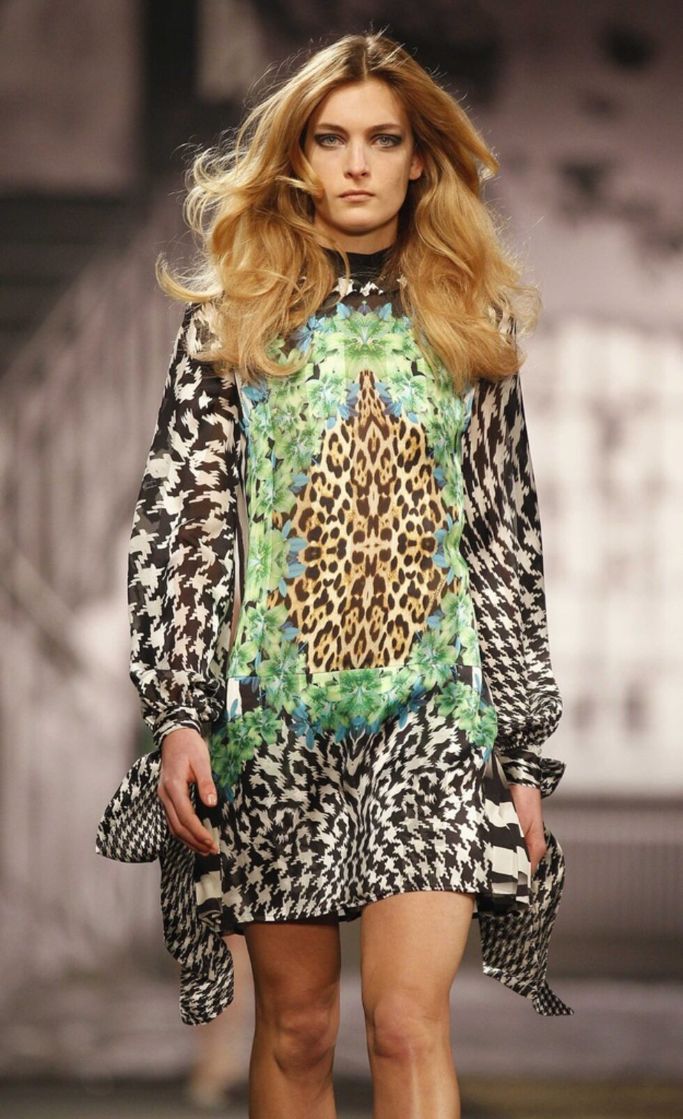 Модел на Just Cavalli.