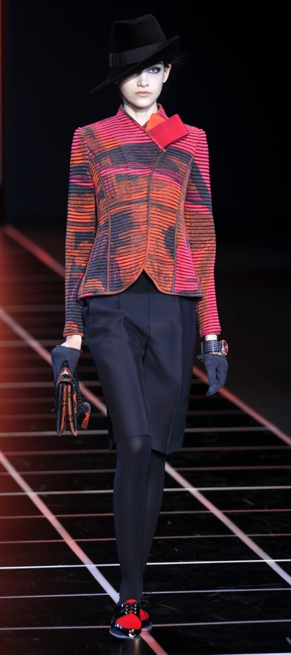 Модел на Giorgio Armani.