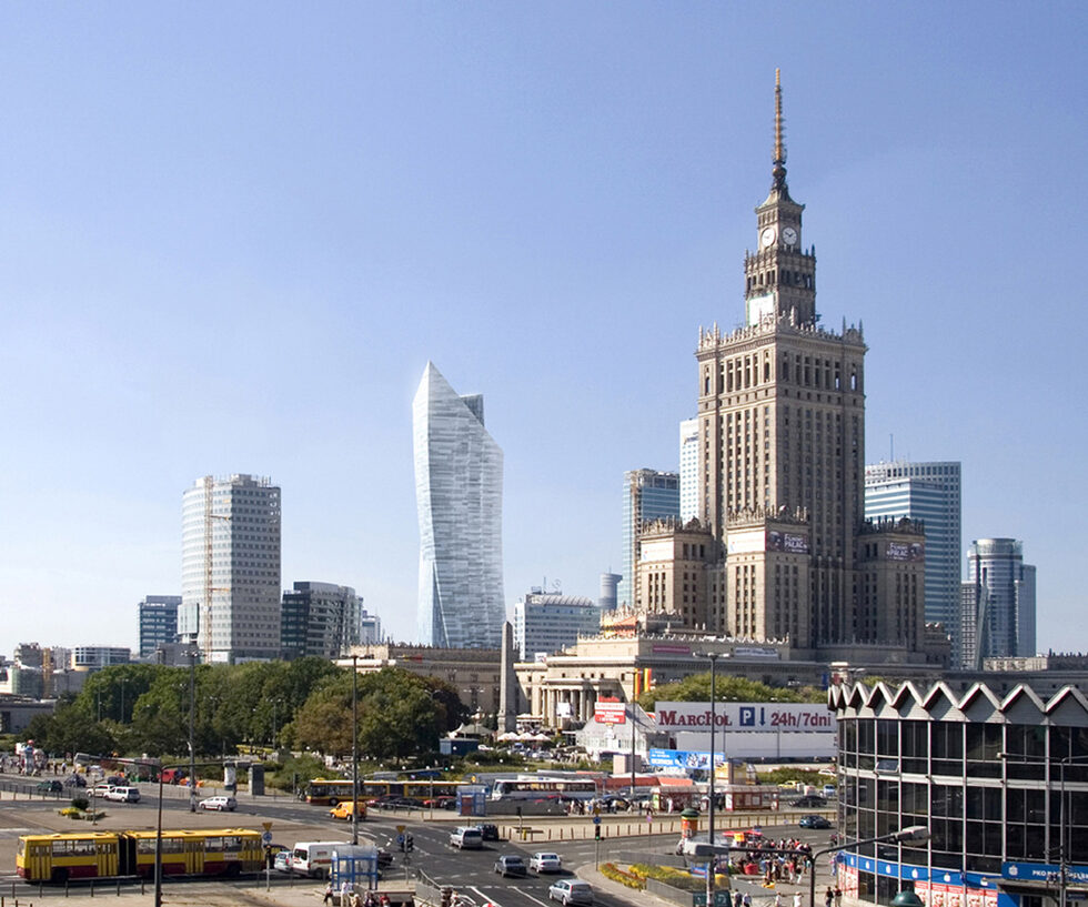 Столицата Варшава е по-скъпият от двата полски града в класацията, макар че любителите на исторически забележителности със сигурност препочитат Краков, който отгоре на всичко е и по-евтиният. Столицата обаче се разраства интензивно, а това само по себе си е интересна част от туристическия пъзел на постсъветското пространство. А и пътуването дотам е лесно.  110 полски злоти или 35.78 долара са достатъчни за еднодневен престой. <br /><br />