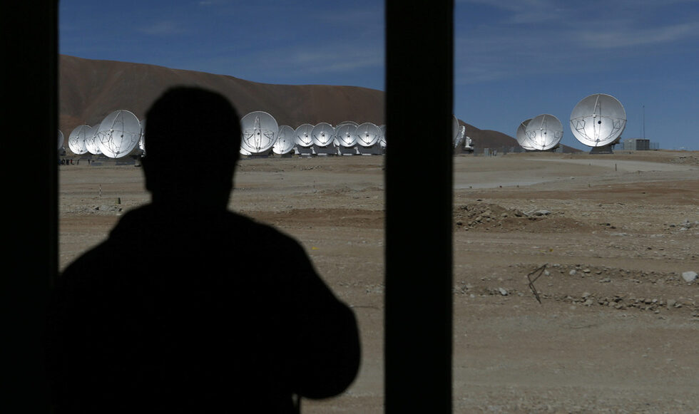 E-ELT (European Extremely Large Telescope) ще струва близо 1.3 млрд. долара.