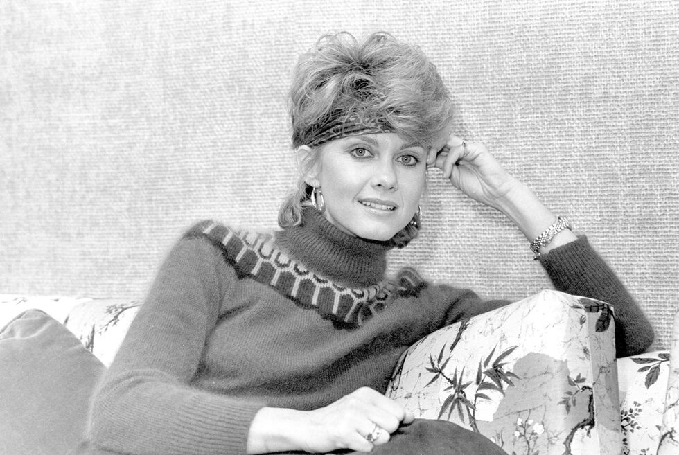 Австралийската актриса, певица и композитор и четирикратен носител на "Грами" Оливия Нютън-Джон е родена в Кеймбридж, Великобритания, и днес, 26 септември, навършва 65 години.
