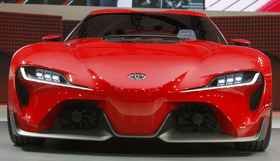 Фотогалерия: "Тойота" FT-1 измина пътя от играта Gran Turismo до реалността